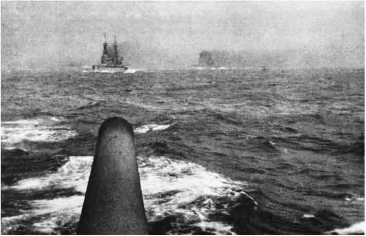 Гитлеровская машина шпионажа. Военная и политическая разведка Третьего рейха. 1933-1945 Гитлеровская машина шпионажа. Военная и политическая разведка Третьего рейха. 1933-1945