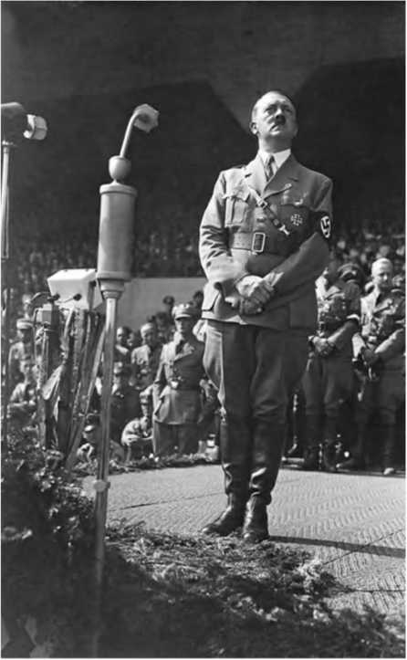 Гитлеровская машина шпионажа. Военная и политическая разведка Третьего рейха. 1933-1945 Гитлеровская машина шпионажа. Военная и политическая разведка Третьего рейха. 1933-1945