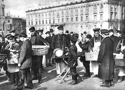 Жизнь русского обывателя. На шумных улицах градских Жизнь русского обывателя. На шумных улицах градских