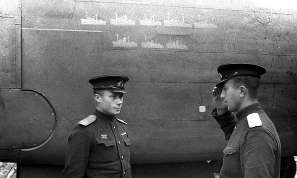Нас звали «смертниками». Исповедь торпедоносца Нас звали «смертниками». Исповедь торпедоносца