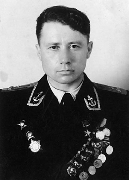 Нас звали «смертниками». Исповедь торпедоносца Нас звали «смертниками». Исповедь торпедоносца