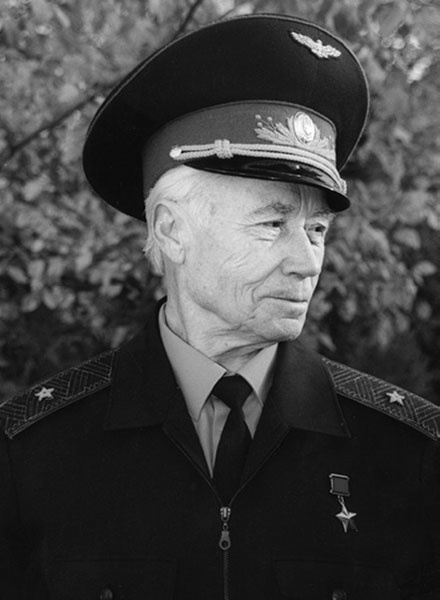 Нас звали «смертниками». Исповедь торпедоносца Нас звали «смертниками». Исповедь торпедоносца