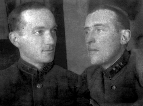 Неизвестный Лангемак. Конструктор "катюш" Неизвестный Лангемак. Конструктор "катюш"