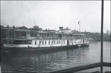 Свастика над Волгой. Люфтваффе против сталинской ПВО Свастика над Волгой. Люфтваффе против сталинской ПВО