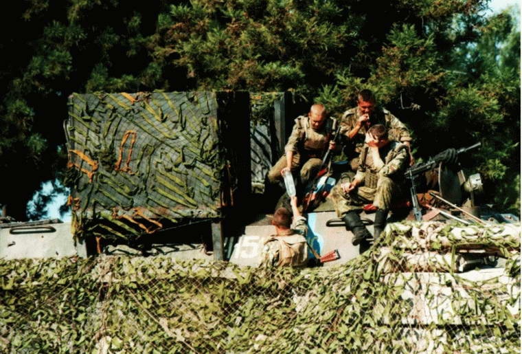 Сотворение мира. Российская армия на Кавказе и Балканах глазами военного корреспондента Сотворение мира. Российская армия на Кавказе и Балканах глазами военного корреспондента