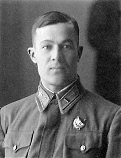 На перехват! Летная книжка "сталинского сокола" На перехват! Летная книжка "сталинского сокола"