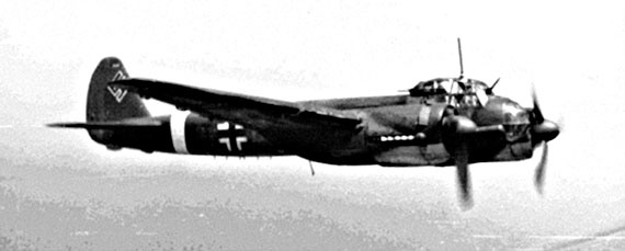 На перехват! Летная книжка "сталинского сокола" На перехват! Летная книжка "сталинского сокола"