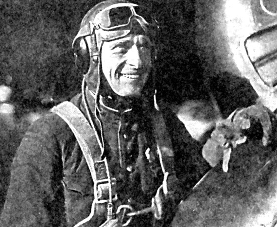 На перехват! Летная книжка "сталинского сокола" На перехват! Летная книжка "сталинского сокола"