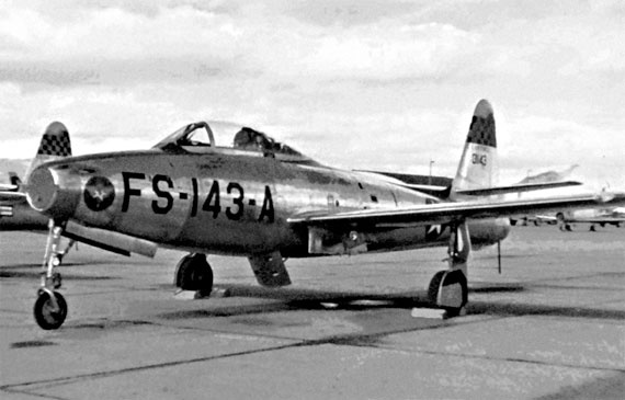 На перехват! Летная книжка "сталинского сокола"