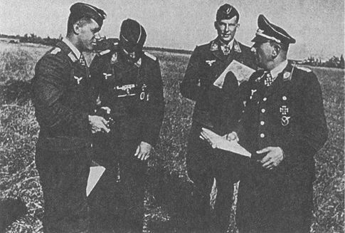 Черный крест и красная звезда. Воздушная война над Россией. 1941-1944 Черный крест и красная звезда. Воздушная война над Россией. 1941-1944