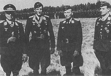 Черный крест и красная звезда. Воздушная война над Россией. 1941-1944 Черный крест и красная звезда. Воздушная война над Россией. 1941-1944