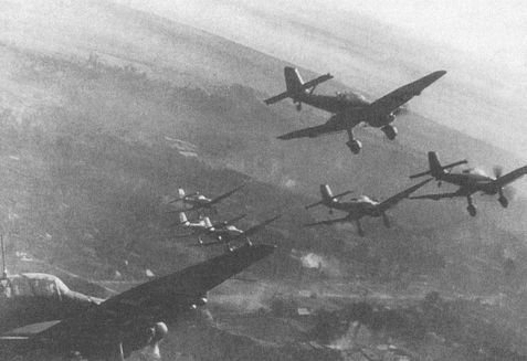 Черный крест и красная звезда. Воздушная война над Россией. 1941-1944 Черный крест и красная звезда. Воздушная война над Россией. 1941-1944
