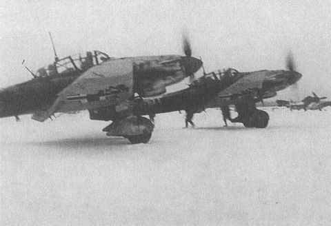 Черный крест и красная звезда. Воздушная война над Россией. 1941-1944 Черный крест и красная звезда. Воздушная война над Россией. 1941-1944
