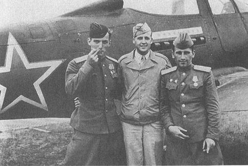 Черный крест и красная звезда. Воздушная война над Россией. 1941-1944 Черный крест и красная звезда. Воздушная война над Россией. 1941-1944