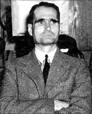 Накануне 1941 года. Гитлер идет на Россию Накануне 1941 года. Гитлер идет на Россию