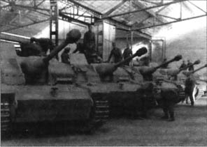 10-я танковая дивизия СС "Фрундсберг" 10-я танковая дивизия СС "Фрундсберг"