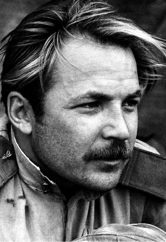 Театр абсурда. Во что превратили Россию Театр абсурда. Во что превратили Россию