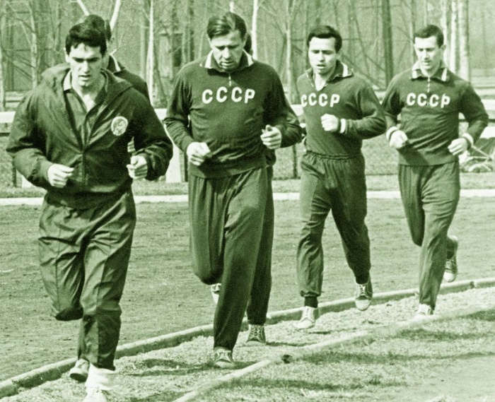 Лев Яшин. Легендарный вратарь Лев Яшин. Легендарный вратарь