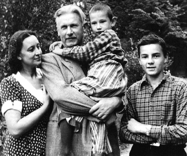 Людмила Гурченко. Я - Актриса! Людмила Гурченко. Я - Актриса!