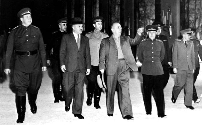 Сергей Круглов. Два десятилетия в руководстве органов госбезопасности и внутренних дел СССР Сергей Круглов. Два десятилетия в руководстве органов госбезопасности и внутренних дел СССР