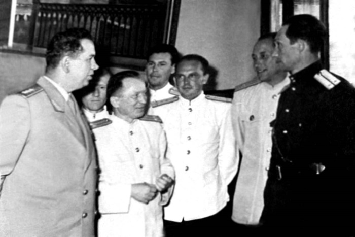 Сергей Круглов. Два десятилетия в руководстве органов госбезопасности и внутренних дел СССР Сергей Круглов. Два десятилетия в руководстве органов госбезопасности и внутренних дел СССР