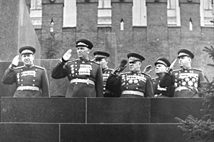 Сергей Круглов. Два десятилетия в руководстве органов госбезопасности и внутренних дел СССР Сергей Круглов. Два десятилетия в руководстве органов госбезопасности и внутренних дел СССР