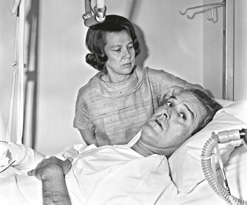 Анатомия убийства. Гибель Джона Кеннеди. Тайны следствия Анатомия убийства. Гибель Джона Кеннеди. Тайны следствия