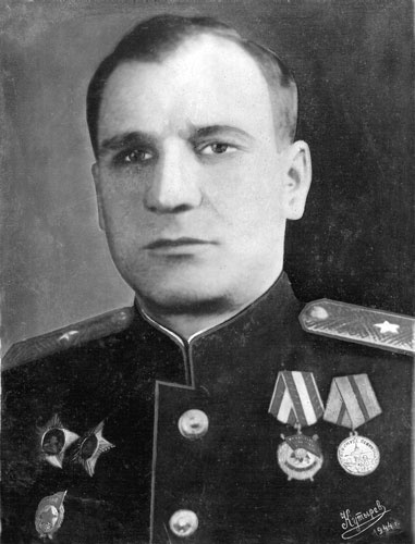 Октябрьский детектив. К 100-летию революции Октябрьский детектив. К 100-летию революции