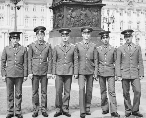 Швабра, Ленин, АКМ. Правдивые истории из жизни военного училища Швабра, Ленин, АКМ. Правдивые истории из жизни военного училища