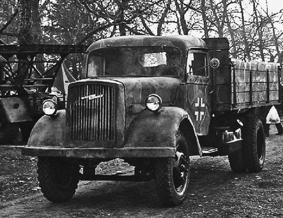 Автонашествие на СССР. Трофейные и лендлизовские автомобили Автонашествие на СССР. Трофейные и лендлизовские автомобили