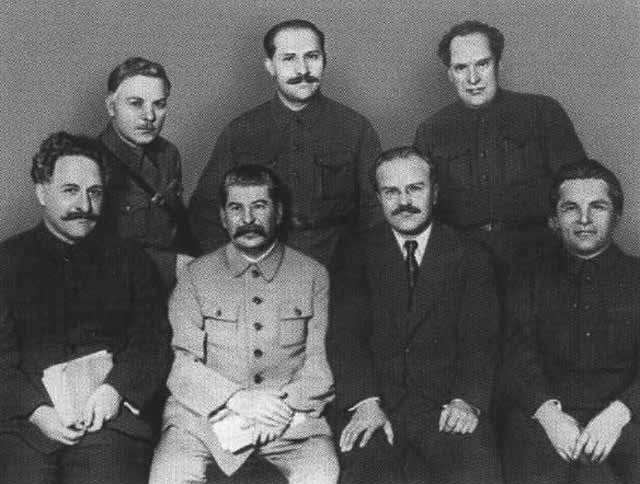 Окружение Сталина Окружение Сталина