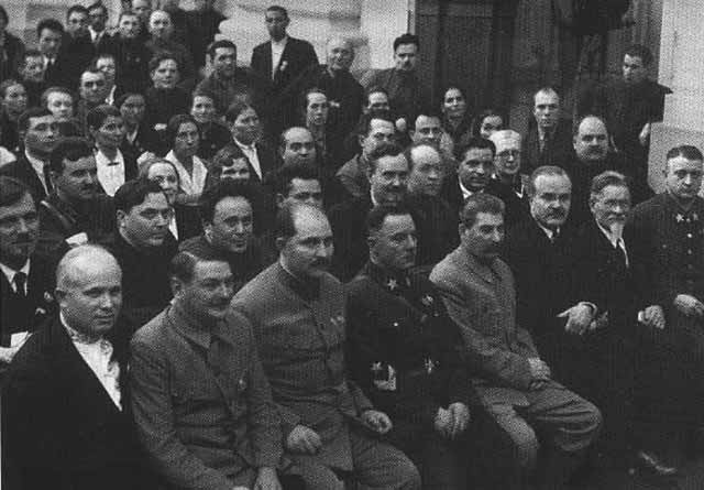 Окружение Сталина Окружение Сталина