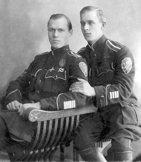 Россия в огне Гражданской войны: подлинная история самой страшной братоубийственной войны Россия в огне Гражданской войны: подлинная история самой страшной братоубийственной войны