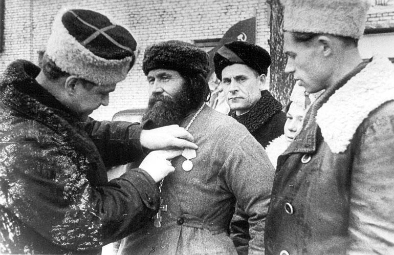Гид по истории России. Герои Великой Отечественной Гид по истории России. Герои Великой Отечественной