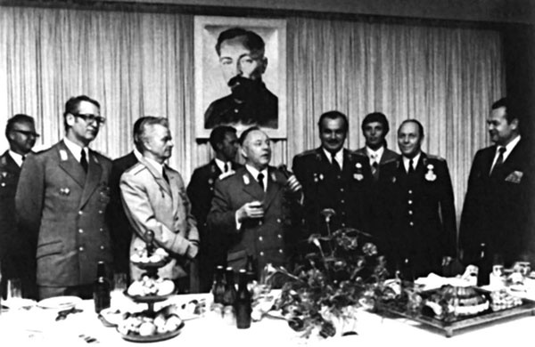 Маркус Вольф. "Человек без лица" из Штази Маркус Вольф. "Человек без лица" из Штази