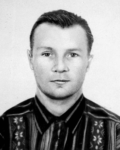 Блеск и нищета 90-х Блеск и нищета 90-х