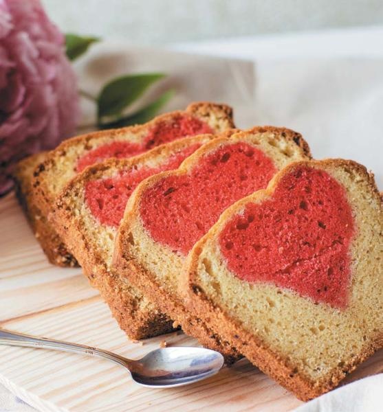 Торты с сюрпризом. Шоколадные, сливочные, кофейные, желейные, ореховые, фруктовые Торты с сюрпризом. Шоколадные, сливочные, кофейные, желейные, ореховые, фруктовые