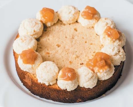 Торты с сюрпризом. Шоколадные, сливочные, кофейные, желейные, ореховые, фруктовые Торты с сюрпризом. Шоколадные, сливочные, кофейные, желейные, ореховые, фруктовые