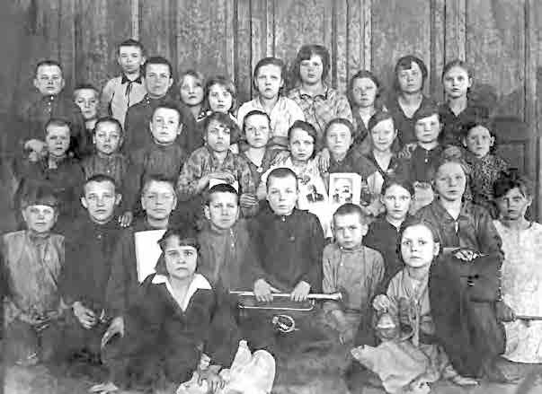 С трудом о прошлом, о былом. Очерки о жителях д. Верхние Таволги С трудом о прошлом, о былом. Очерки о жителях д. Верхние Таволги