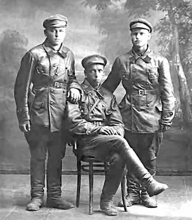 С трудом о прошлом, о былом. Очерки о жителях д. Верхние Таволги С трудом о прошлом, о былом. Очерки о жителях д. Верхние Таволги