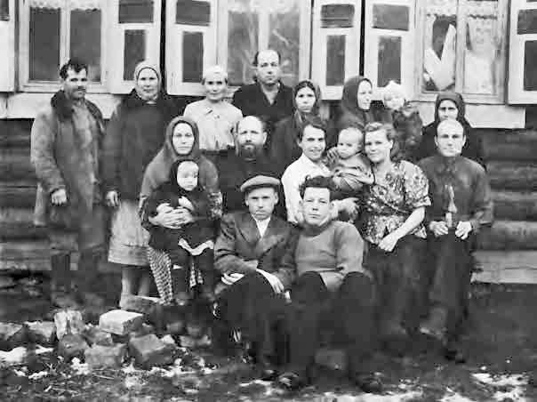 С трудом о прошлом, о былом. Очерки о жителях д. Верхние Таволги С трудом о прошлом, о былом. Очерки о жителях д. Верхние Таволги