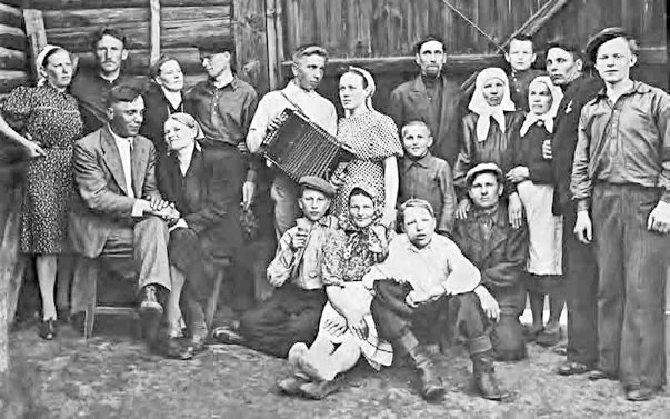С трудом о прошлом, о былом. Очерки о жителях д. Верхние Таволги С трудом о прошлом, о былом. Очерки о жителях д. Верхние Таволги