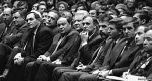 Бандиты эпохи Ельцина, или Россия, кровью умытая Бандиты эпохи Ельцина, или Россия, кровью умытая