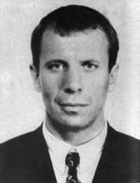 Бандиты эпохи Ельцина, или Россия, кровью умытая Бандиты эпохи Ельцина, или Россия, кровью умытая