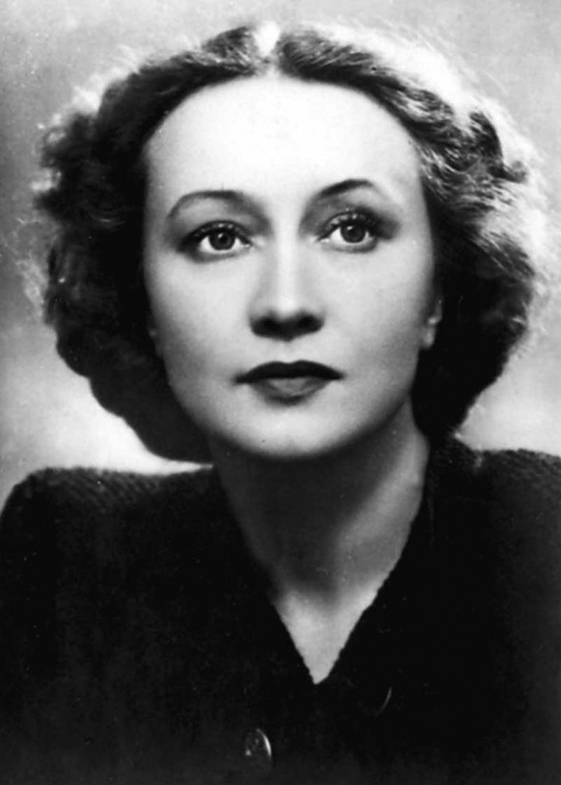 Галина Уланова. Одинокая богиня балета Галина Уланова. Одинокая богиня балета