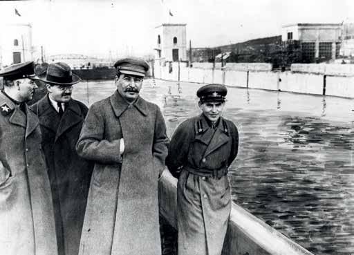 Генеральный секретарь ЦК ВКП(б) Иосиф Виссарионович Сталин Генеральный секретарь ЦК ВКП(б) Иосиф Виссарионович Сталин