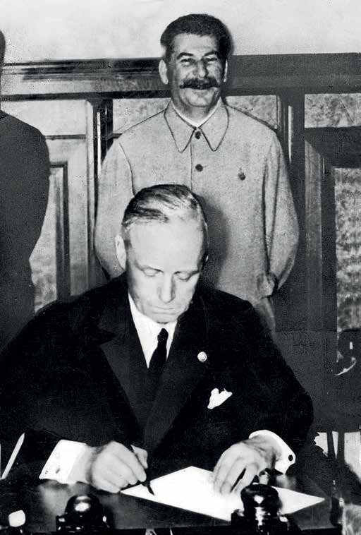 Генеральный секретарь ЦК ВКП(б) Иосиф Виссарионович Сталин Генеральный секретарь ЦК ВКП(б) Иосиф Виссарионович Сталин