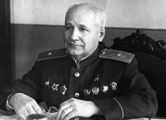 Великие умы России. Том 8. Андрей Туполев Великие умы России. Том 8. Андрей Туполев