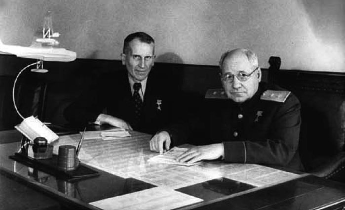 Великие умы России. Том 8. Андрей Туполев Великие умы России. Том 8. Андрей Туполев