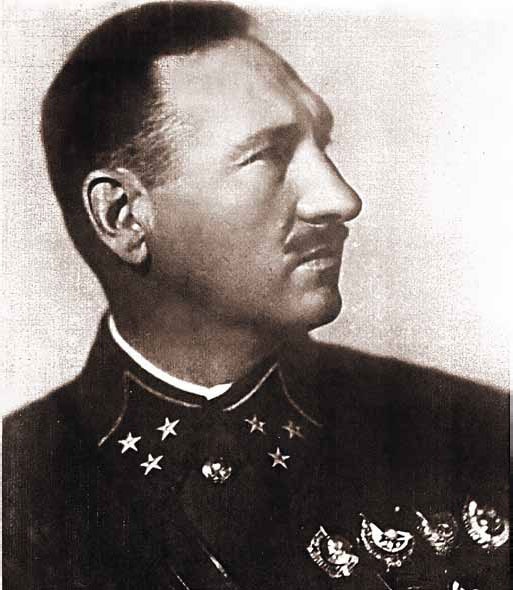 Полководцы Великой Отечественной. Книга 2. Алексей Антонов, Константин Рокоссовский, Михаил Ефремов, Иван Баграмян, Иван Конев Полководцы Великой Отечественной. Книга 2. Алексей Антонов, Константин Рокоссовский, Михаил Ефремов, Иван Баграмян, Иван Конев